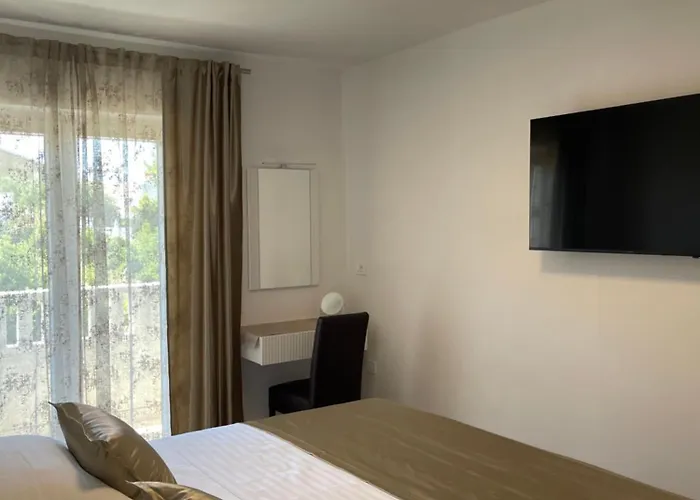 Tajnikov Apartman *